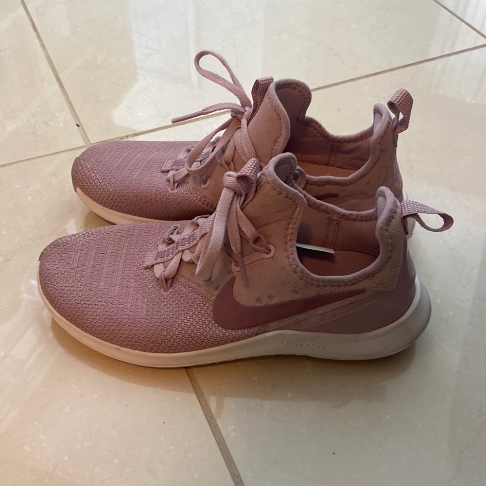 Nike Free Runners